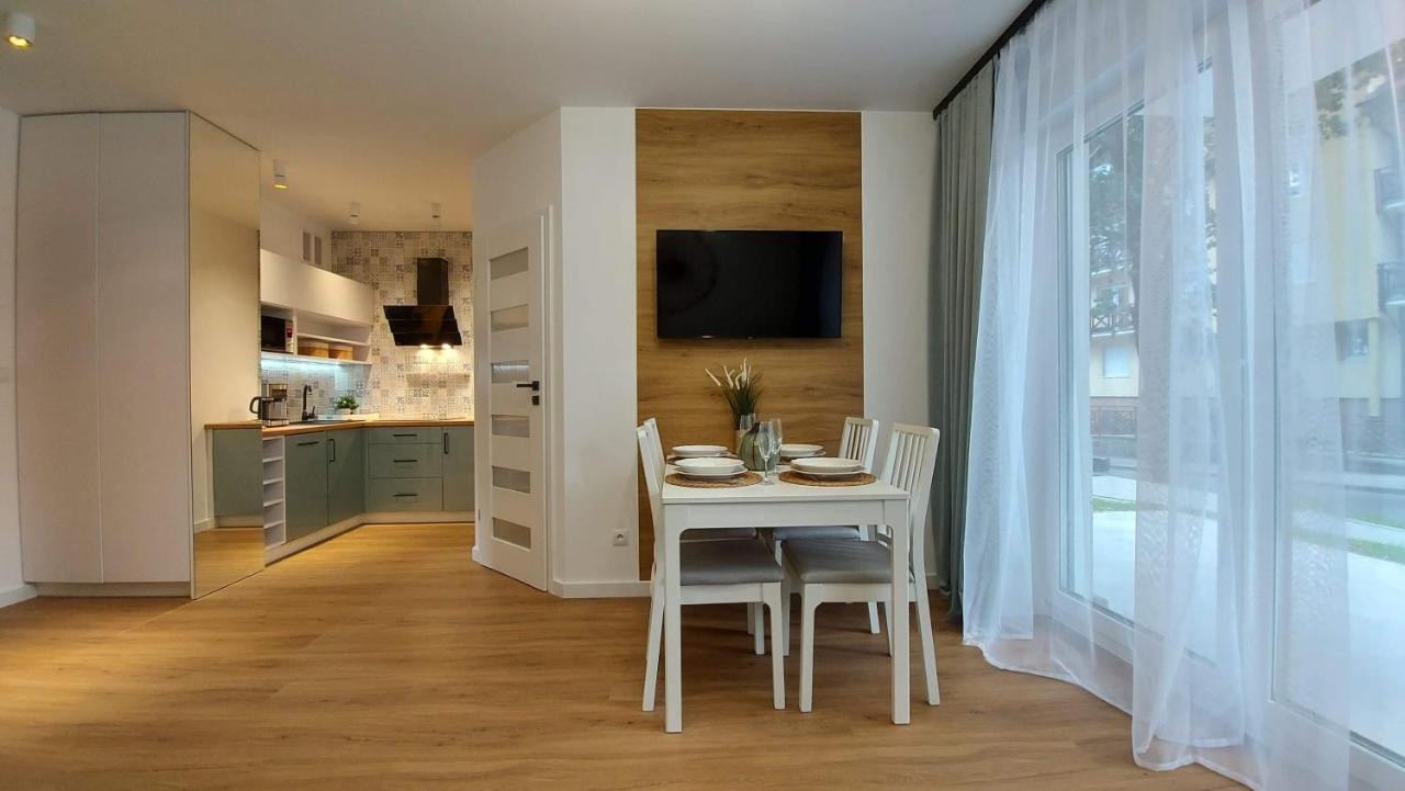 Apartamenty Rezydencja Pod Dębami Sun&Fun Karpacz Exterior foto